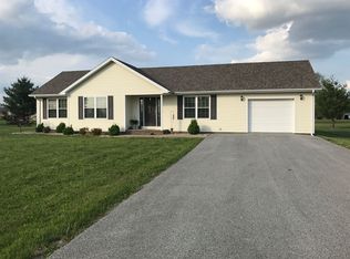 1058 Red Fern Rd, Campbellsville, KY 42718