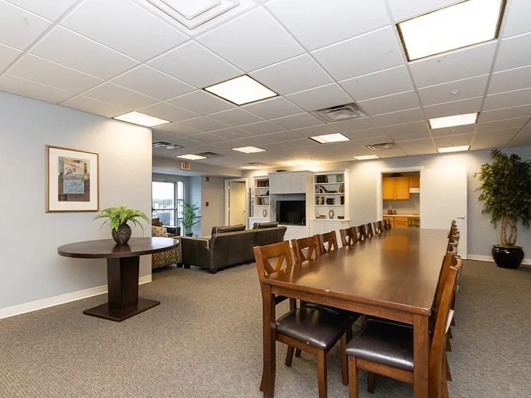 140 Railroad Ave #UB102 — Photo 32