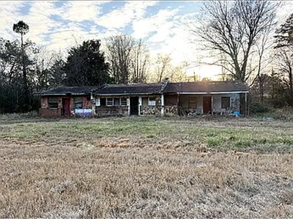4190 Highway 178 E, Potts Camp, MS 38659
