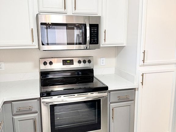 5th image of 4316 N 107th Ln