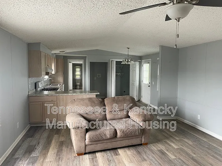 207 Cumberland Ln — Photo 6