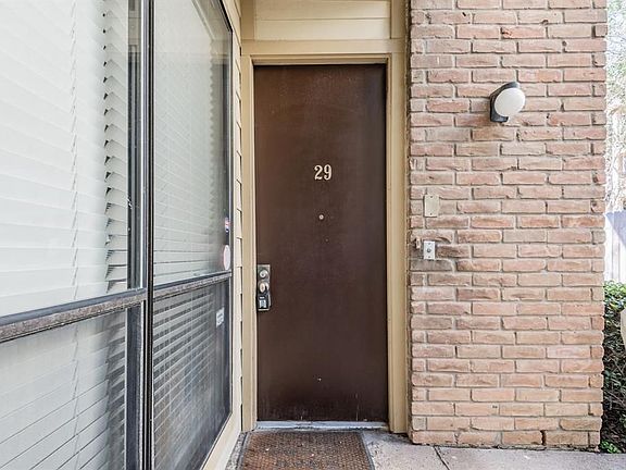 3rd image of 1881 Bering Dr APT 29