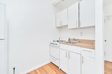 Rented by Living New York