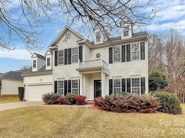 151 Gabriel Dr, Mooresville, NC 28115