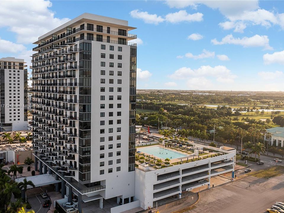 1st image of 5300 Paseo Blvd #1502