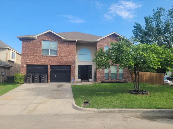6920 Danieldale Dr, Fort Worth, TX 76137