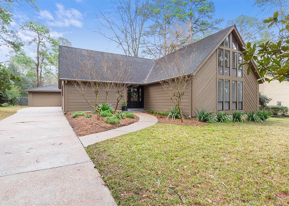 1st image of 2115 Southern Pines Dr