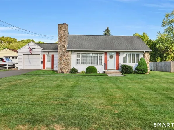 16 Locust Street, Plainville, CT 06062