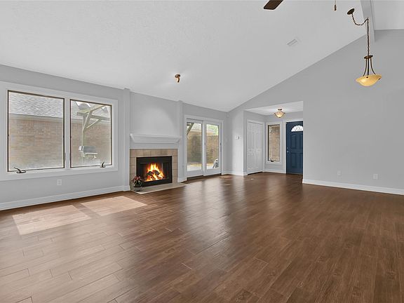 2nd image of 3410 Cape Forest Dr