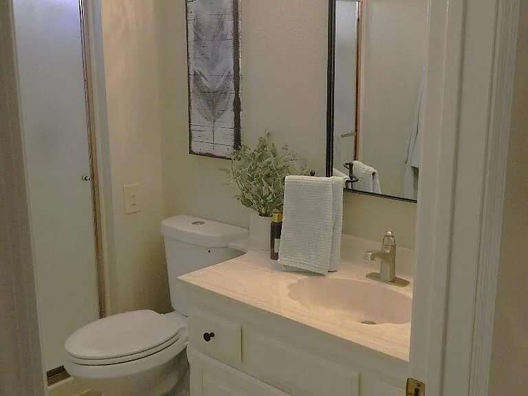 13931 W Oak Glen Dr — Photo 20