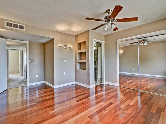 4th image of 10501 W Salem Dr