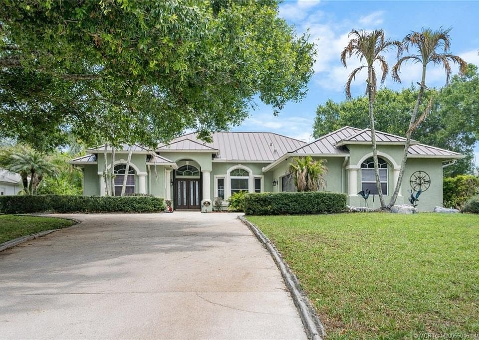 1st image of 4850 SW Lake Grove Cir
