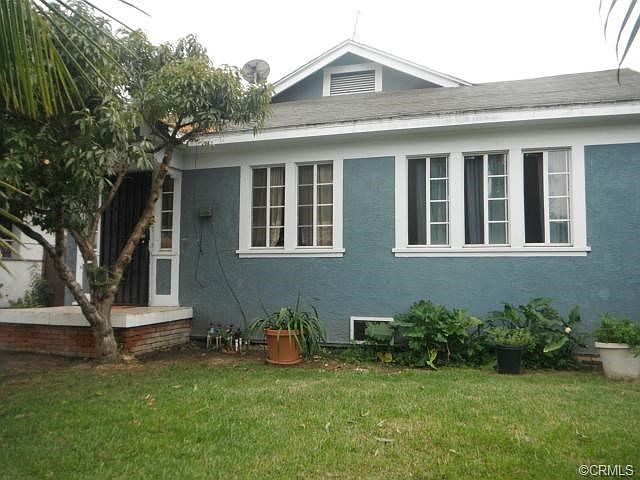 1st image of 1626 W 52nd St
