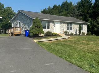 2418 Doubs Ct, Adamstown, MD 21710