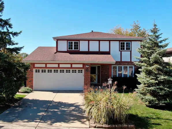 15600 Vista Dr, Oak Forest, IL 60452