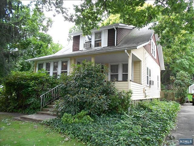 1st image of 42 Hillside Ave