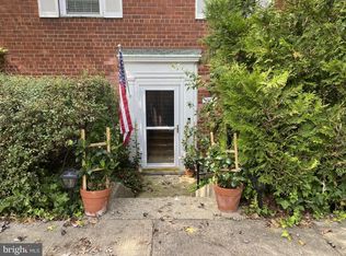 1113 Beverley Dr, Alexandria, VA 22302