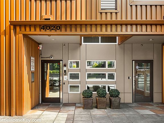 2nd image of 4020 Aurora Ave N APT 314