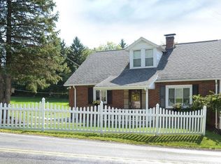 2132 Old Oakdale Rd, Mc Donald, PA 15057