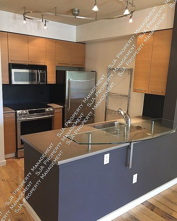 1st image of 1410 E Pine St #W116