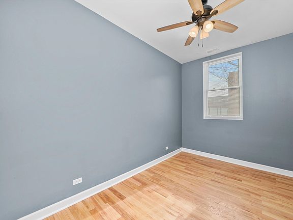 5th image of 1303 S Christiana Ave