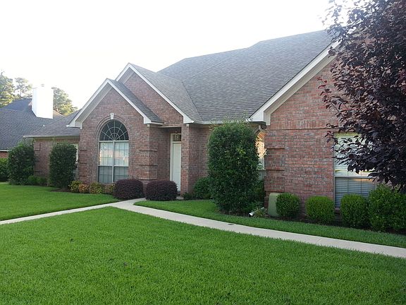 2nd image of 5803 Whitney Ln