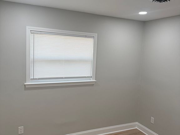 5th image of 2887 Inca Ct