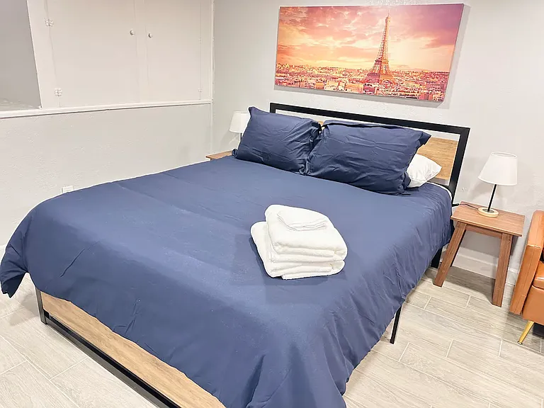One Queen Bed