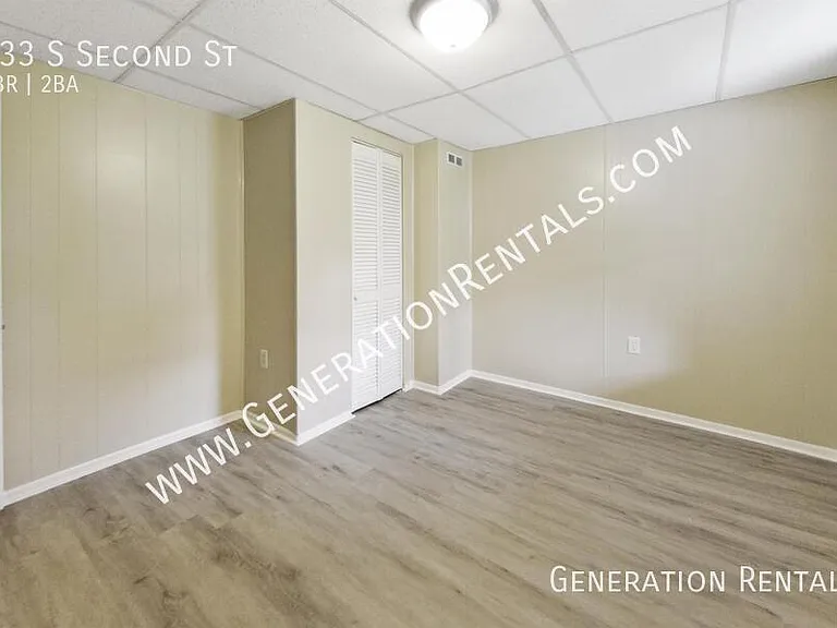 133 S 2nd St — Photo 6