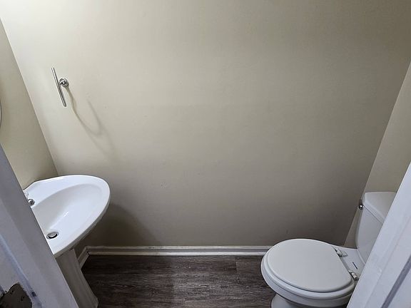 2nd image of 2738 Valley Green Dr