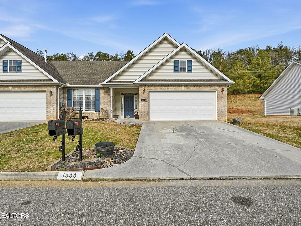 1st image of 1444 Graybrook Ln