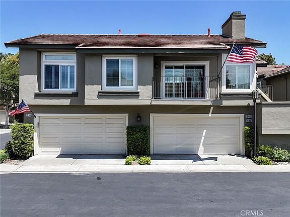 4th image of 512 S Hollydale Ln
