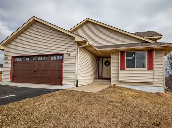 868 N Grant Street, Ellsworth, WI 54011