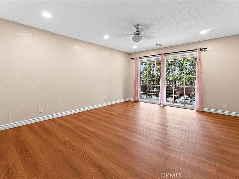 1236 E Sierra Madre Ave — Photo 35