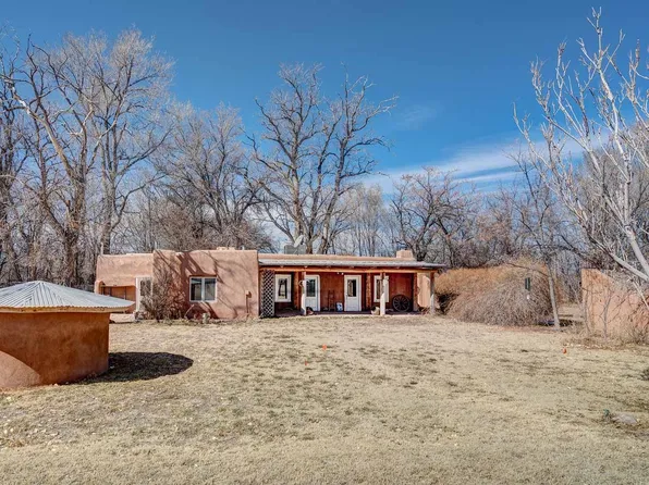 1522 El Llano Rd, Espanola, NM 87532