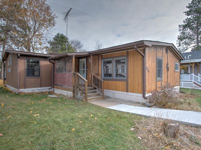 2250 Red Pine Dr S, Cambridge, MN, 55008