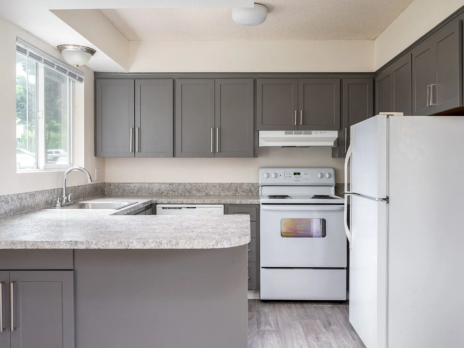 56 Commons Apartments — Photo 1