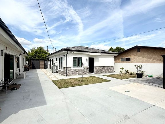 2nd image of 10317 Olive St #B