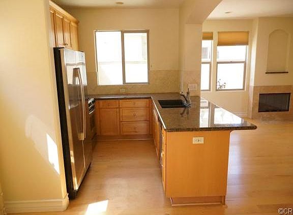 5th image of 1001 Sartori Ave #1