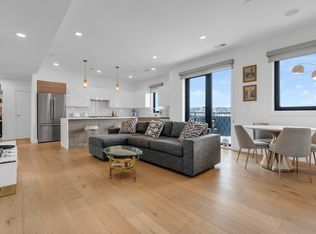 30 Penniman Rd #PENTHOUSE 702, Allston, MA 02134