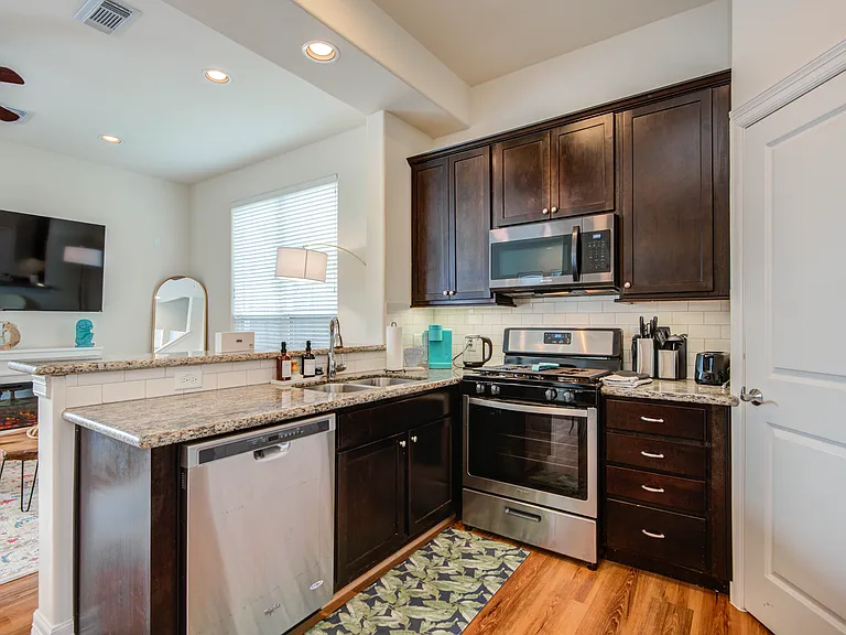 738 Link Rd — Photo 10