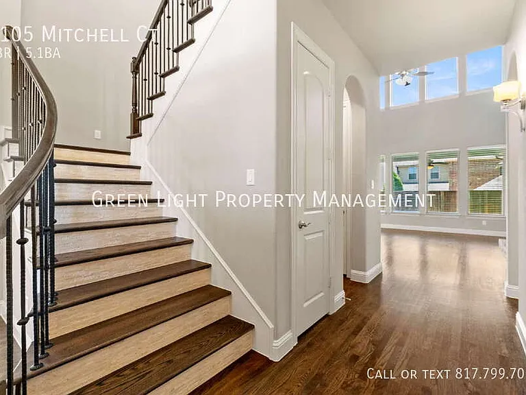 7105 Mitchell Ct — Photo 34