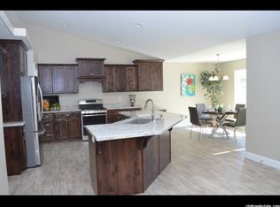 6371 W Light Hill Cir, Herriman, UT 84096