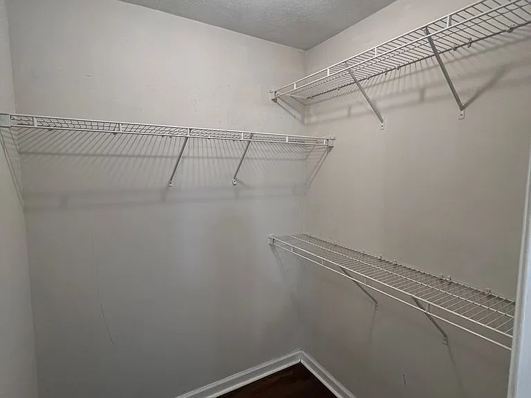 3544 Mutimer Dr — Photo 17