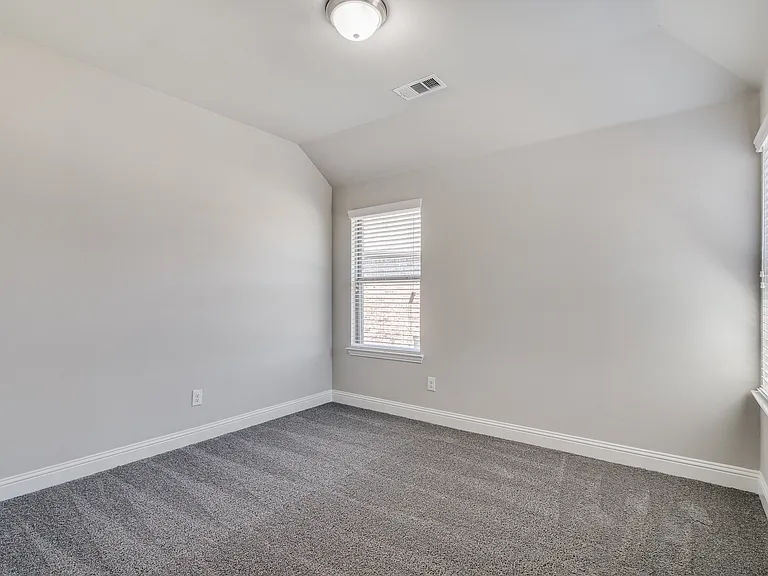 4533 Titus Cir — Photo 15