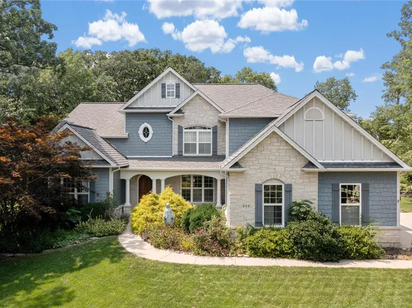 203 Willow Run, Wentzville, MO 63385