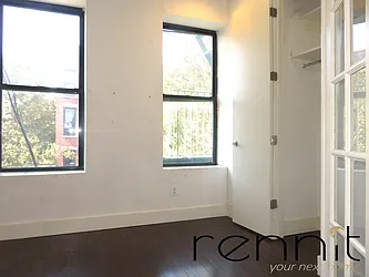 Rented by Rennit Inc.