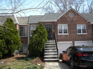 5931 163rd St, Fresh Meadows, NY 11365