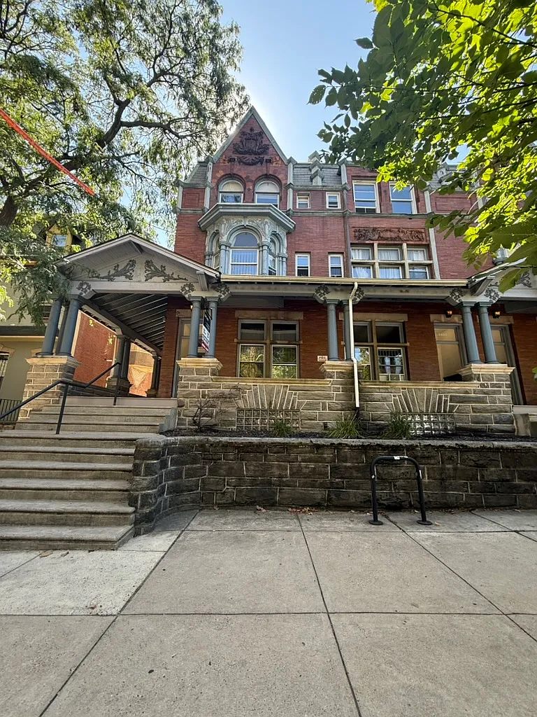 3420 Powelton Ave — Photo 2