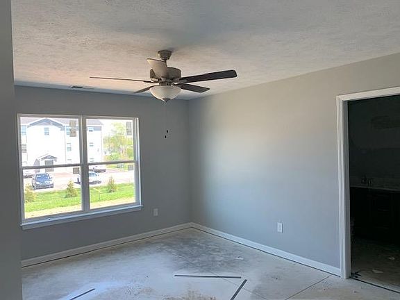 2nd image of 1324 Baldwin Ct